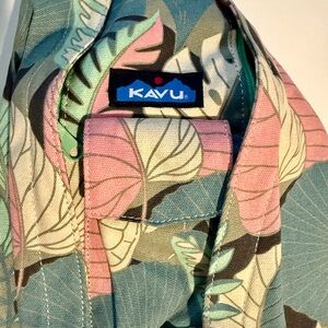Kavu Tropical Leaf Print Sling Bag